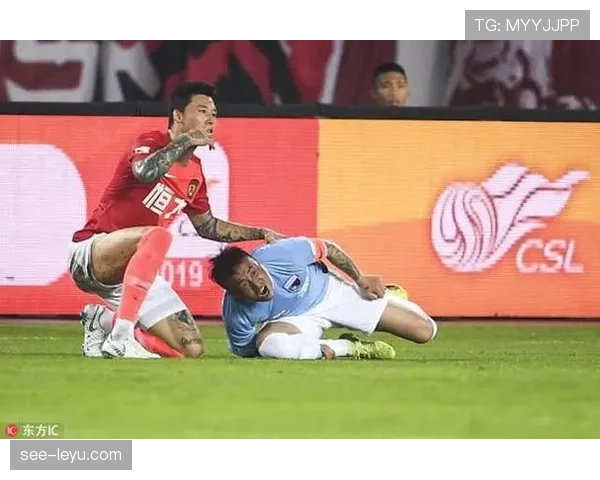 战术犯规的判罚标准：何时属于可接受策略，何时构成黄牌警告？